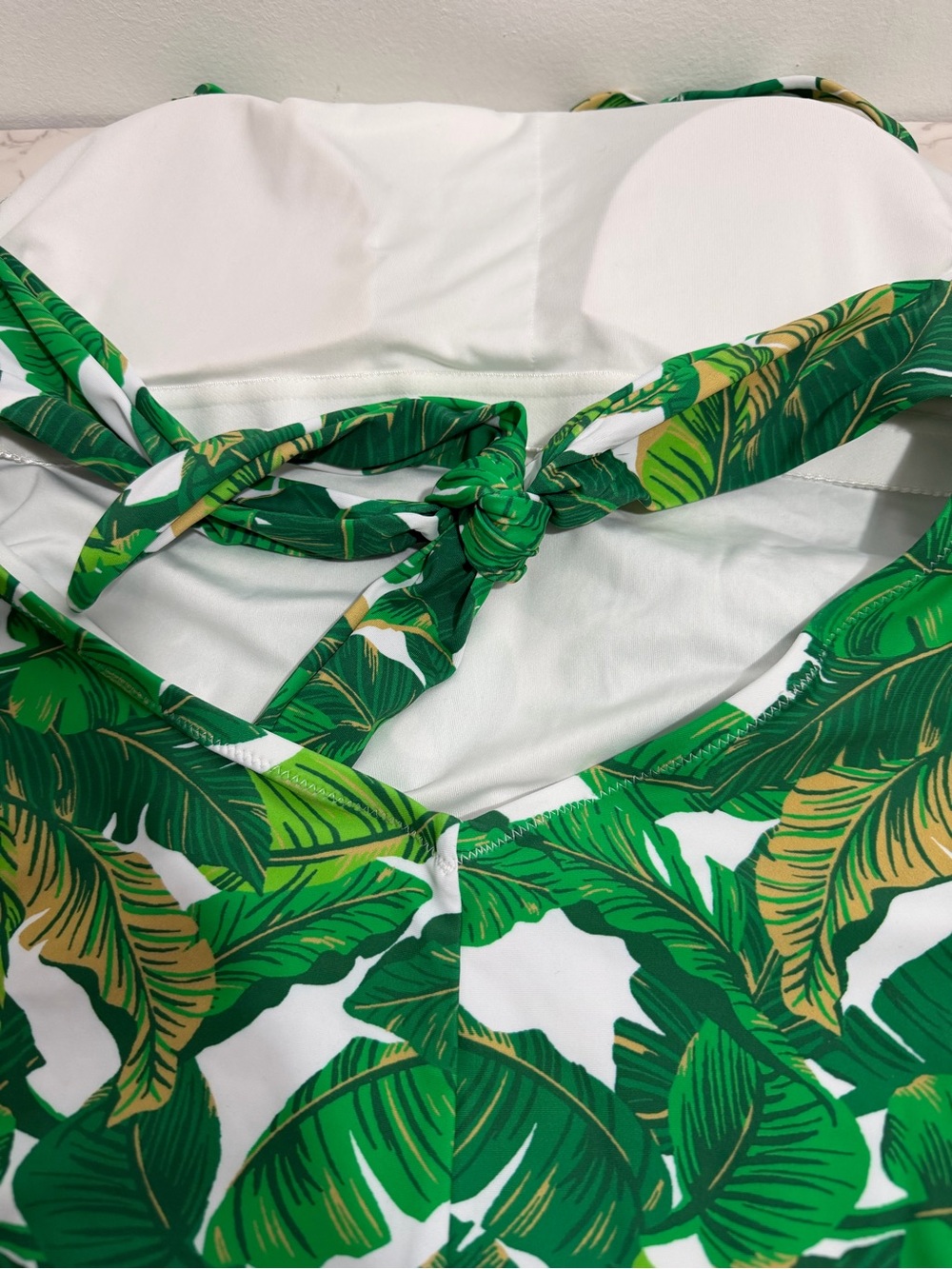 NWOT Love & Sports Tropical Green Banana Leaf‎ Swim One-Piece - L (12-14) - Picture 7 of 8
